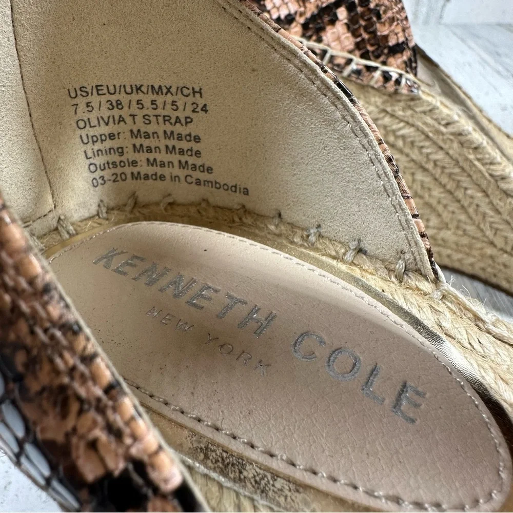 Kenneth Cole Women's Olivia T-Strap Espadrille‎ Sandals Snake Print New